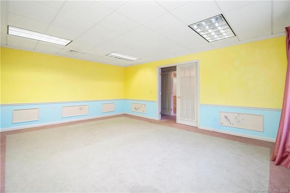 141 Hazard Ave, Enfield, CT 06082
